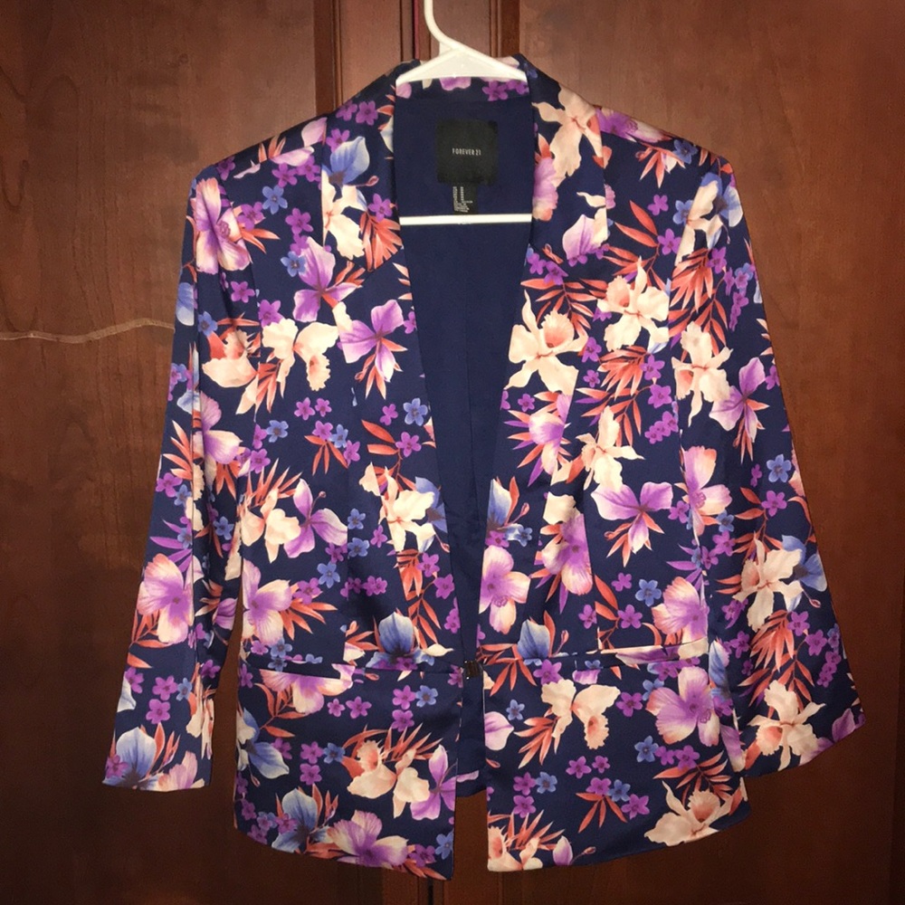 Ladies blazer- size medium